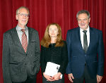V.l.: Wernfried Hofmeister, Elke Hammer-Luza, Josef Mock
